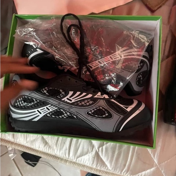 Bottega Veneta White and Green Dust Bag - Picture 5 of 5